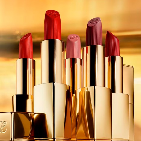 Pure Color Lipstick. Descubre nuestros nuevos tonos.