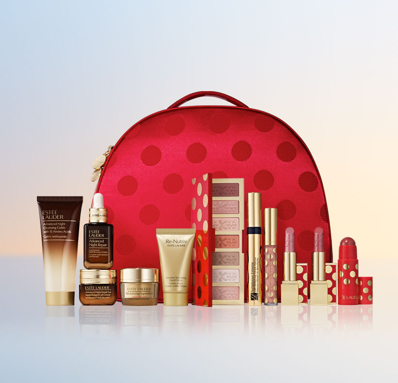 Compra $1,800 de tus #EsteeEssentials y por $2,950 más podrás adquirir este increíble set de 11 productos.