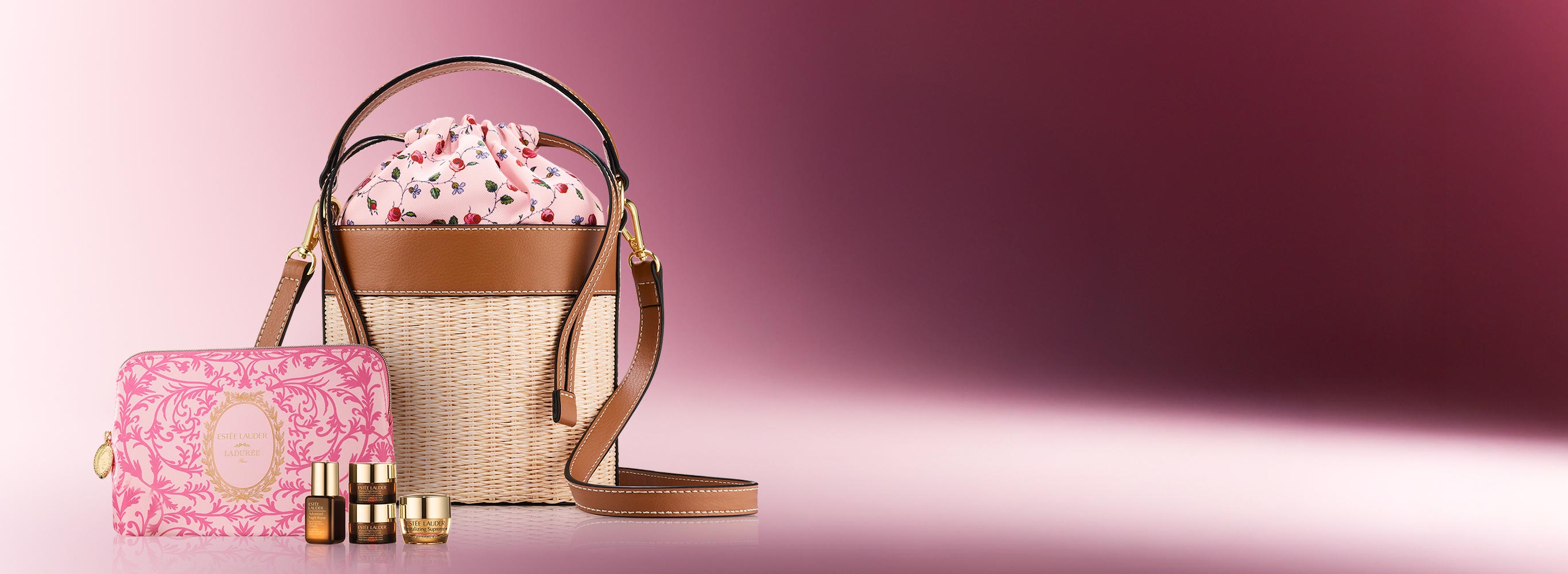 Rutina de Skincare de 4 Minis + Cosmetiquera + Mini Bucket Bag en compras de $3,000.*