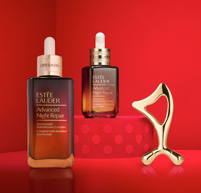 Recibe Gua Sha en compra de 2 o más productos Advanced Night Repair.*