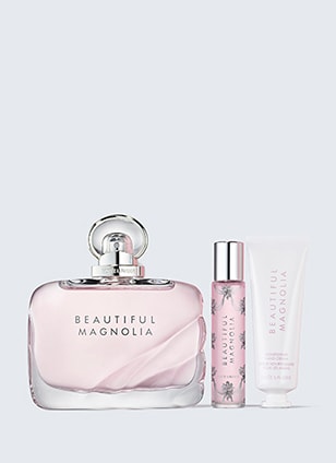 | beautiful magnolia moments of love