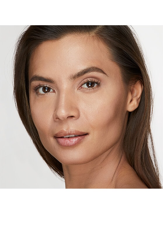 Base líquida Double Wear Stay-In-Place Makeup