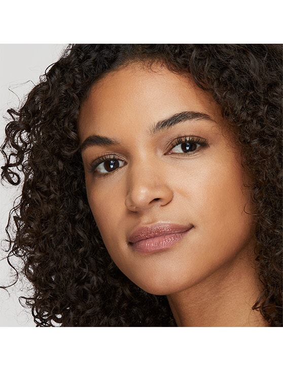 Base líquida Double Wear Stay-In-Place Makeup
